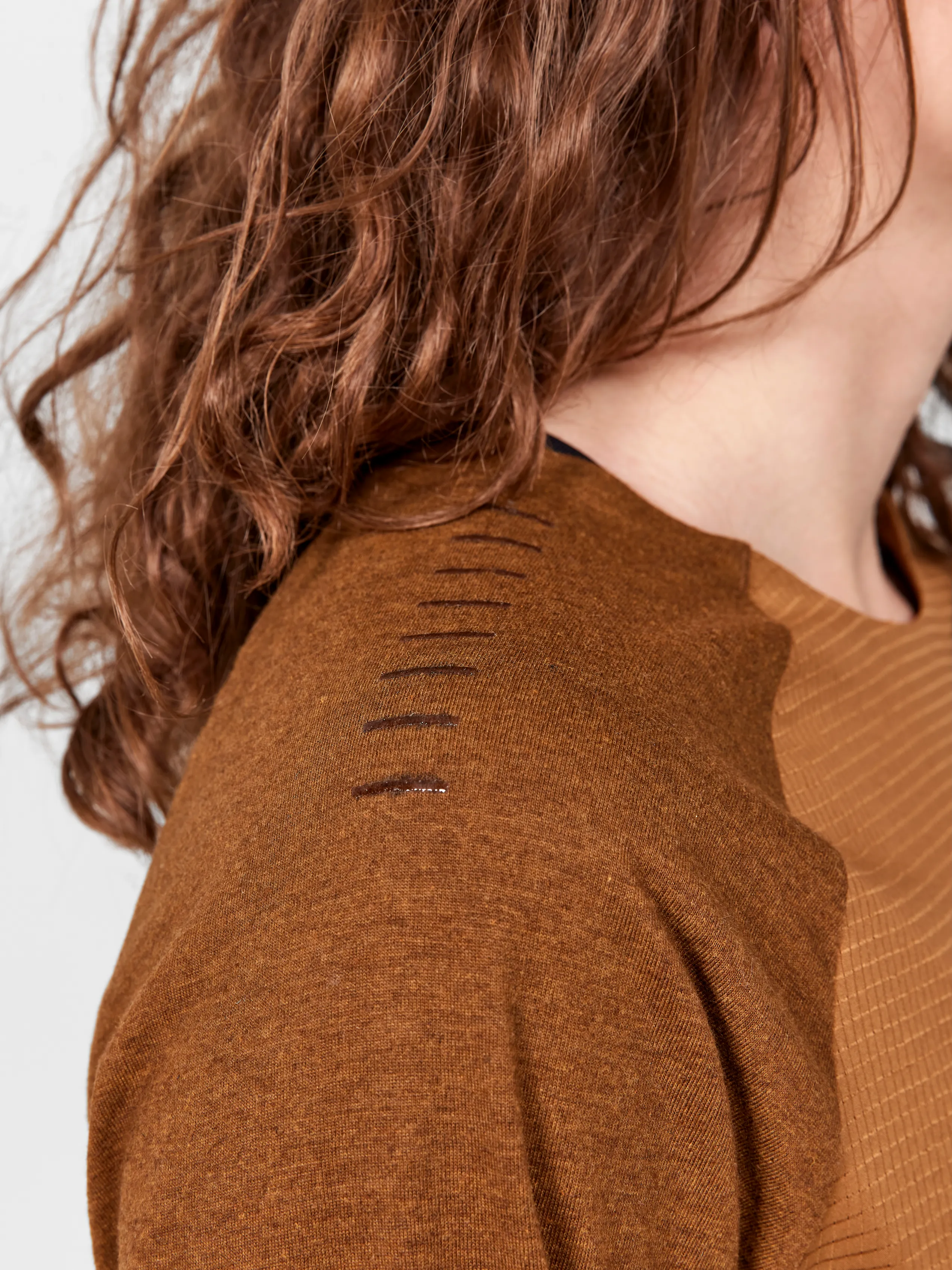 Craft Women&#x27;s Adv Trail Wool Wind Long Sleeve Tee Roots/Melange | Buy Craft Women&#x27;s Adv Trail Wool Wind Long Sleeve Tee Roots/Melange here | Outnorth