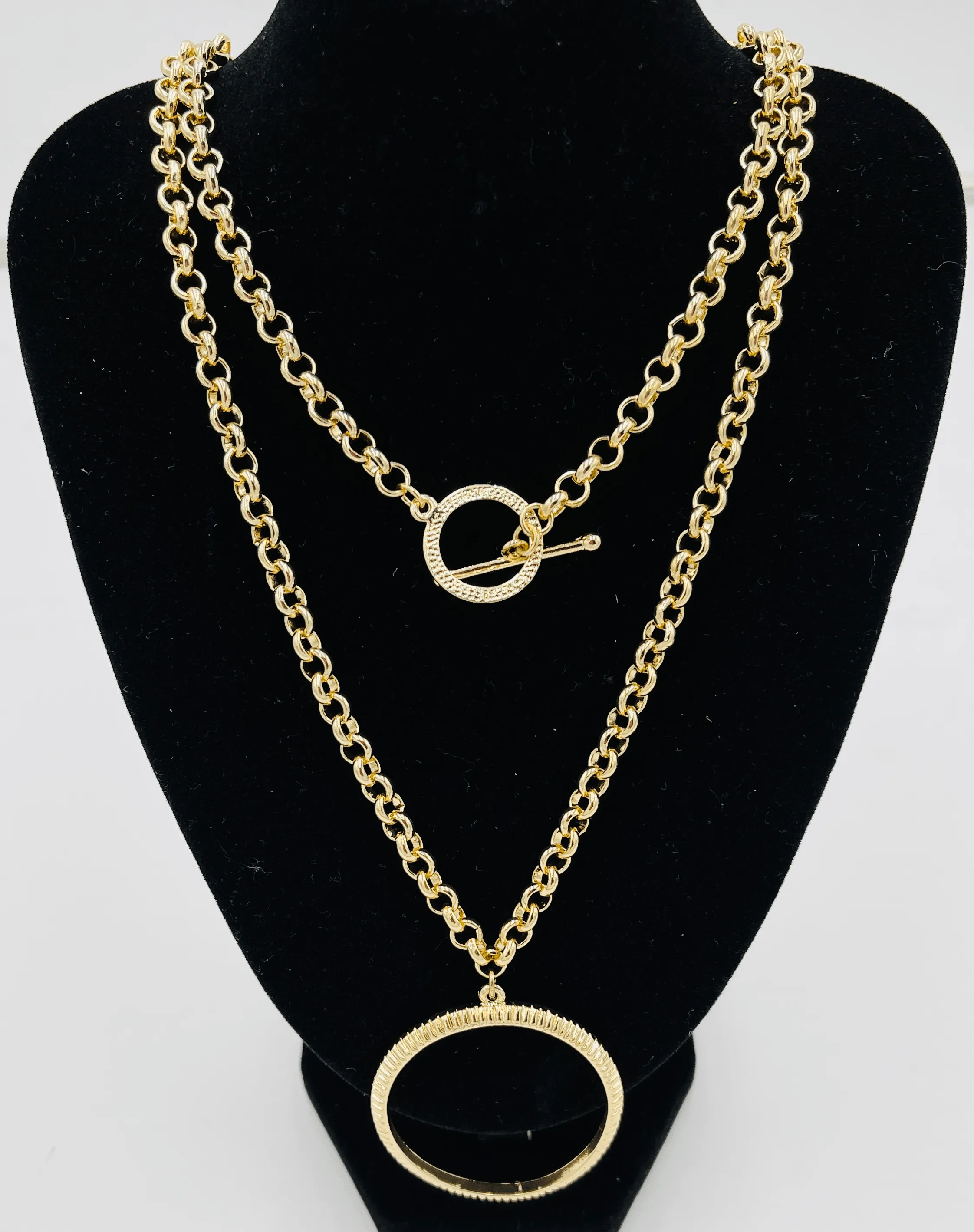 Gold Layered Circle Toggle Necklace