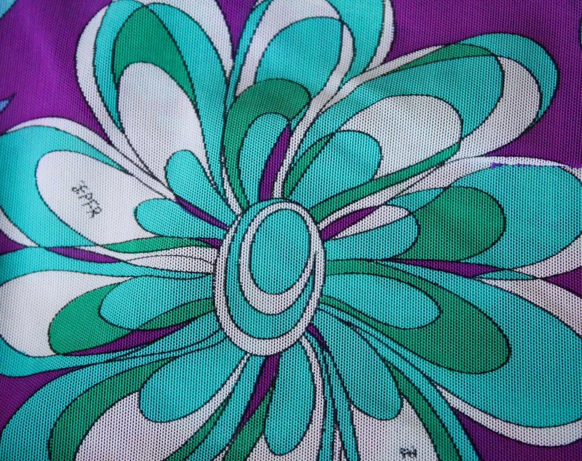 Pucci Panty Girdle - XXS 1960s Designer Label Foundation - Purple Green Blue Daisy Print - Formfit Rogers - Size 000 Lingerie - Waist 22.5
